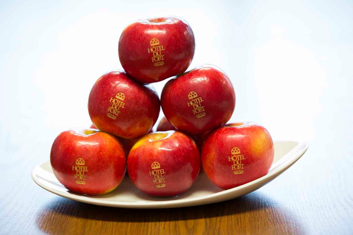 apples