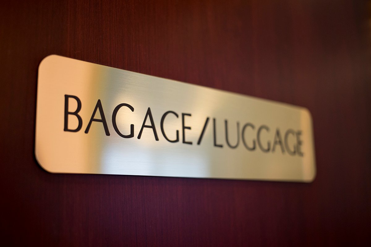 baggage sign